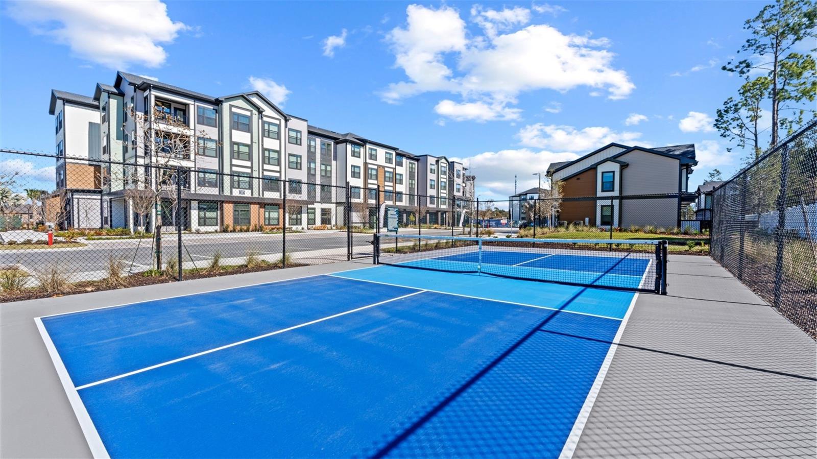 Image 10 of 19 For 2285 Crown Village Road C1