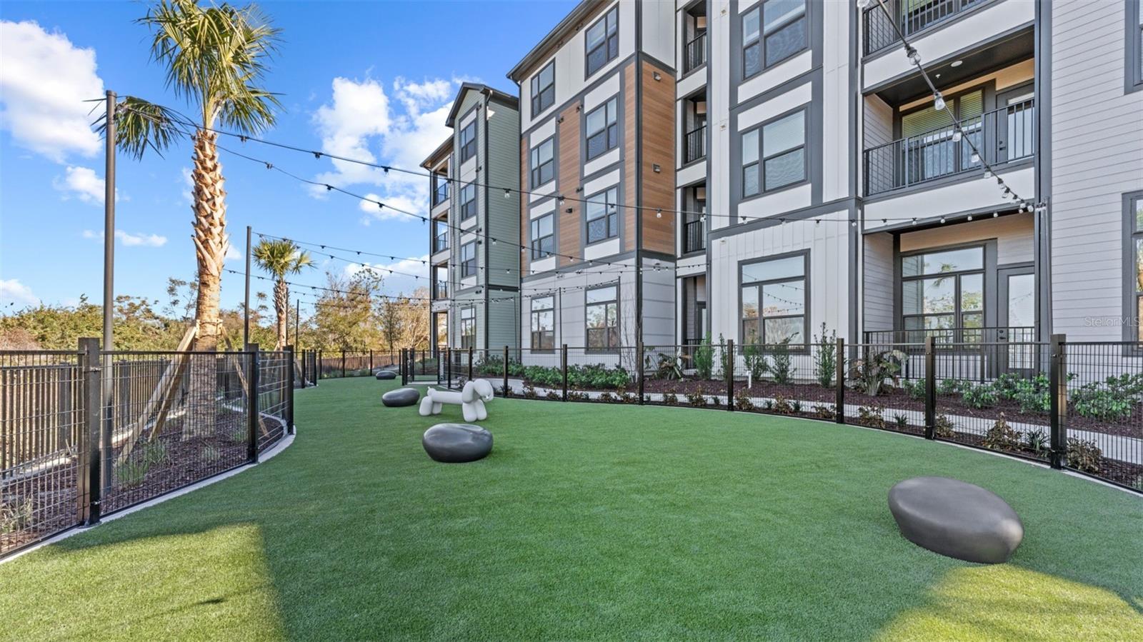 Image 11 of 19 For 2285 Crown Village Road C1