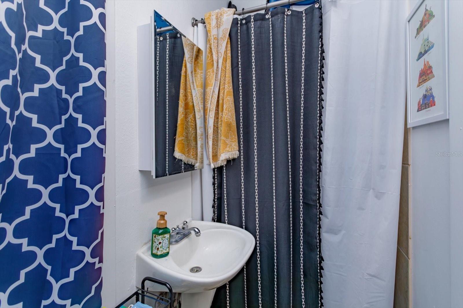 Image 24 of 32 For 37 Hill  