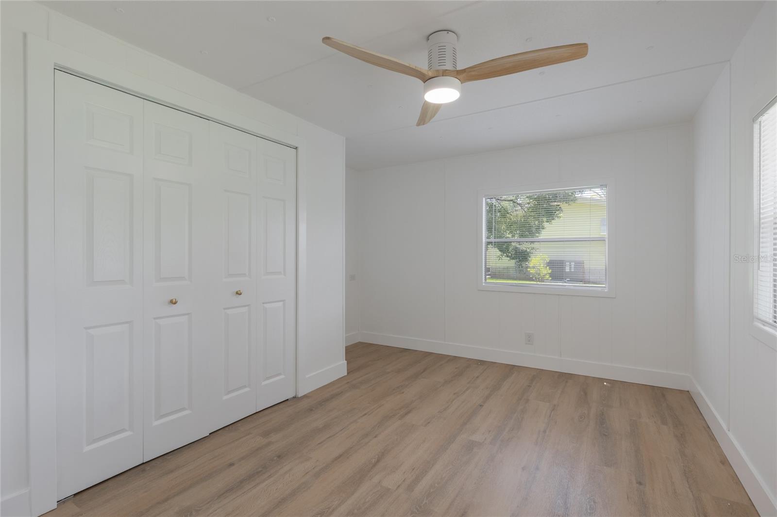 Image 11 of 21 For 814 Roseapple Avenue