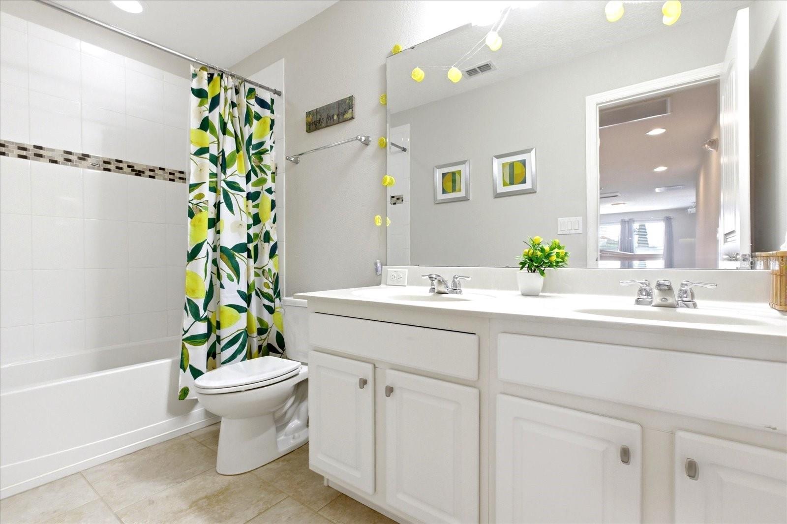 Image 30 of 51 For 4201 Oakview Drive