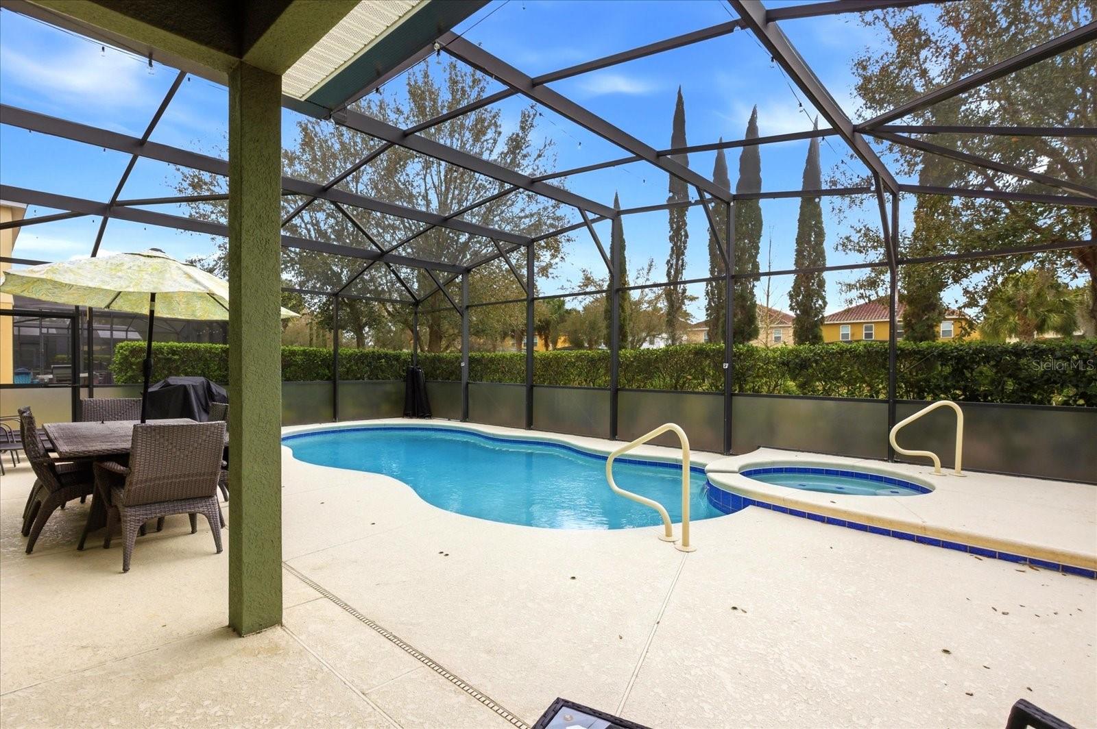 Image 5 of 51 For 4201 Oakview Drive