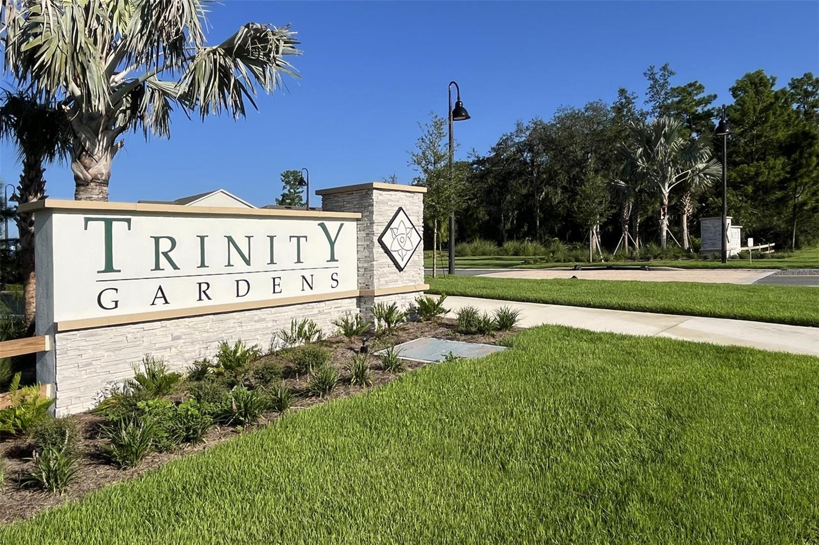 Image 3 of 4 For 760 Farfields Street