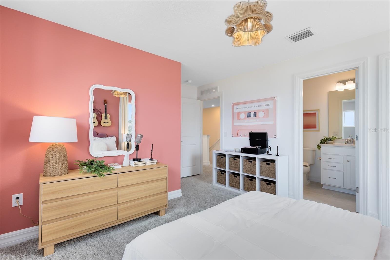 Image 25 of 31 For 15318 Soaring Bluff Drive