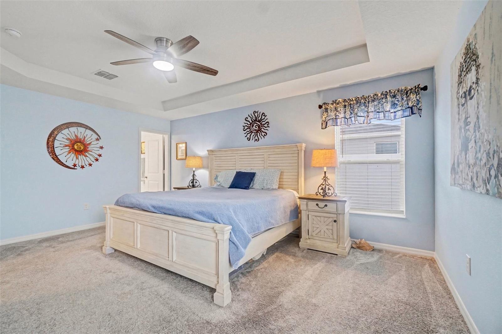 Image 11 of 25 For 2449 Begonia Street