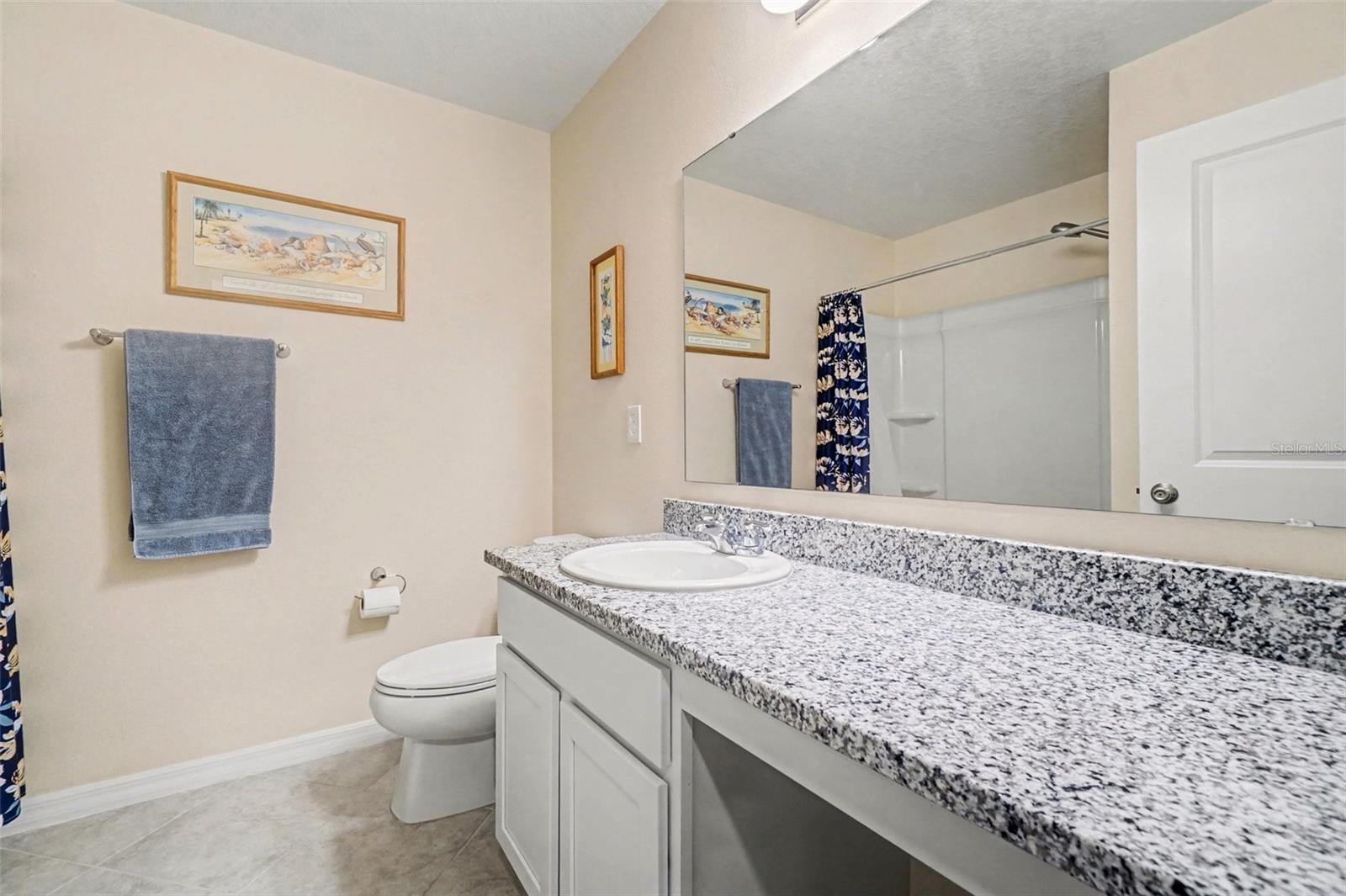 Image 19 of 25 For 2449 Begonia Street