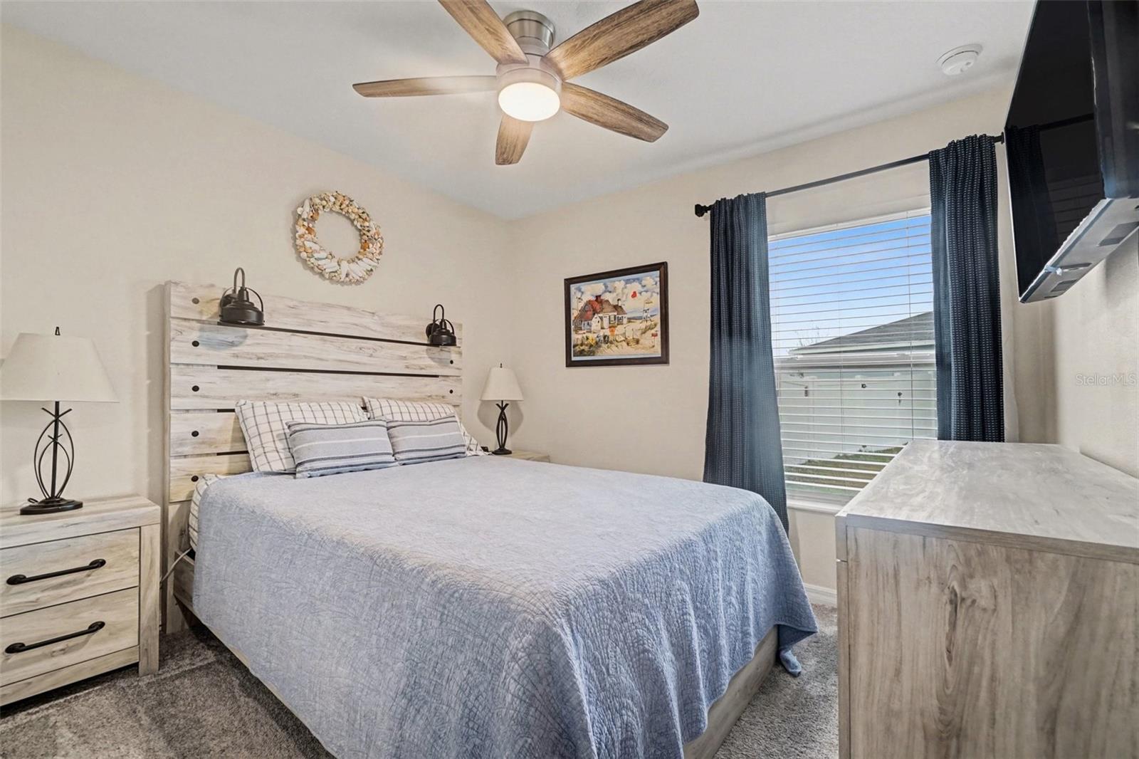 Image 22 of 25 For 2449 Begonia Street