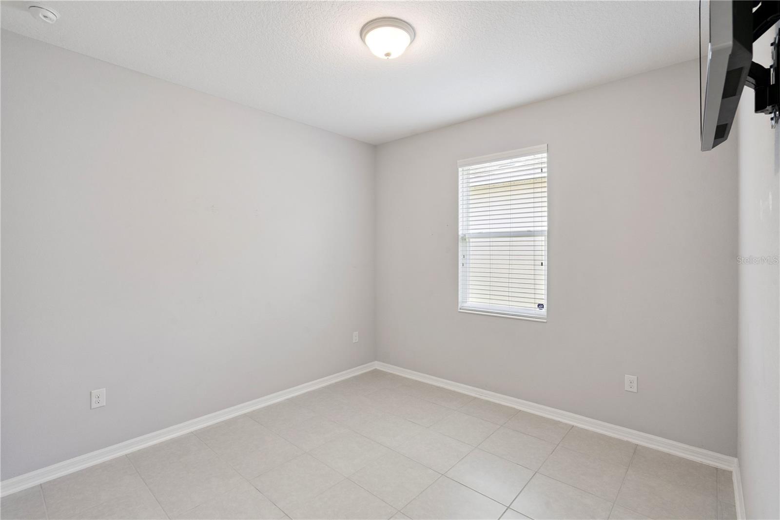 Image 14 of 23 For 15533 Murcott Blossom Boulevard