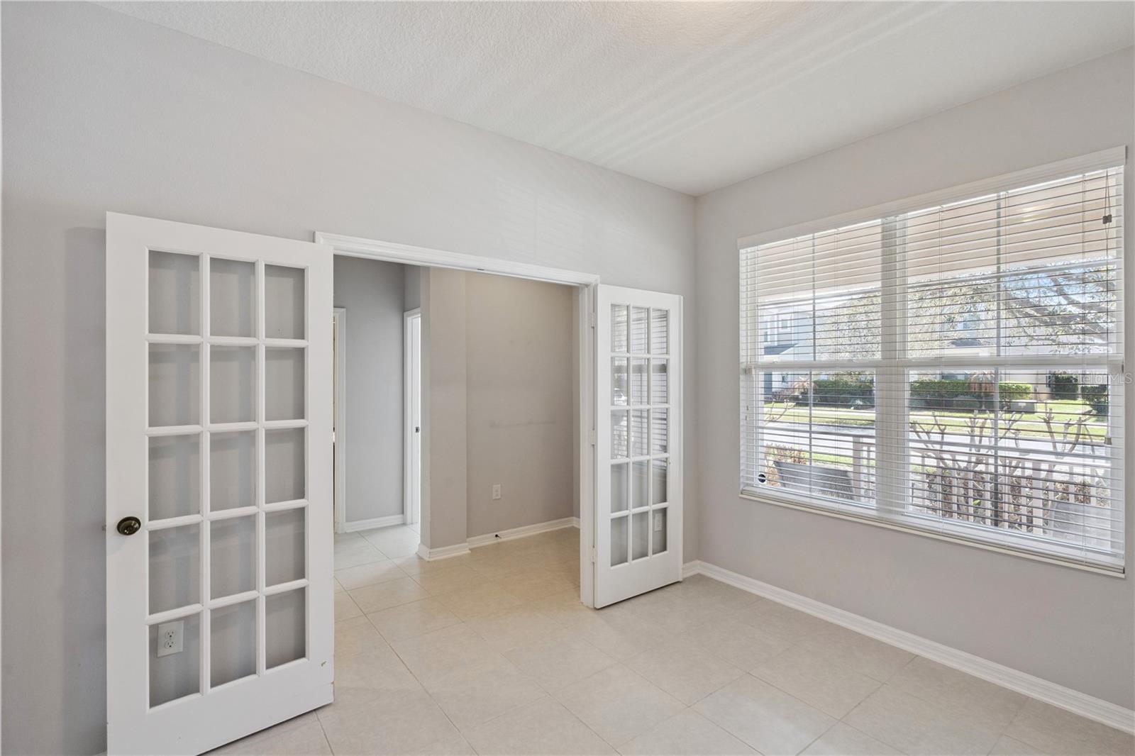 Image 7 of 23 For 15533 Murcott Blossom Boulevard