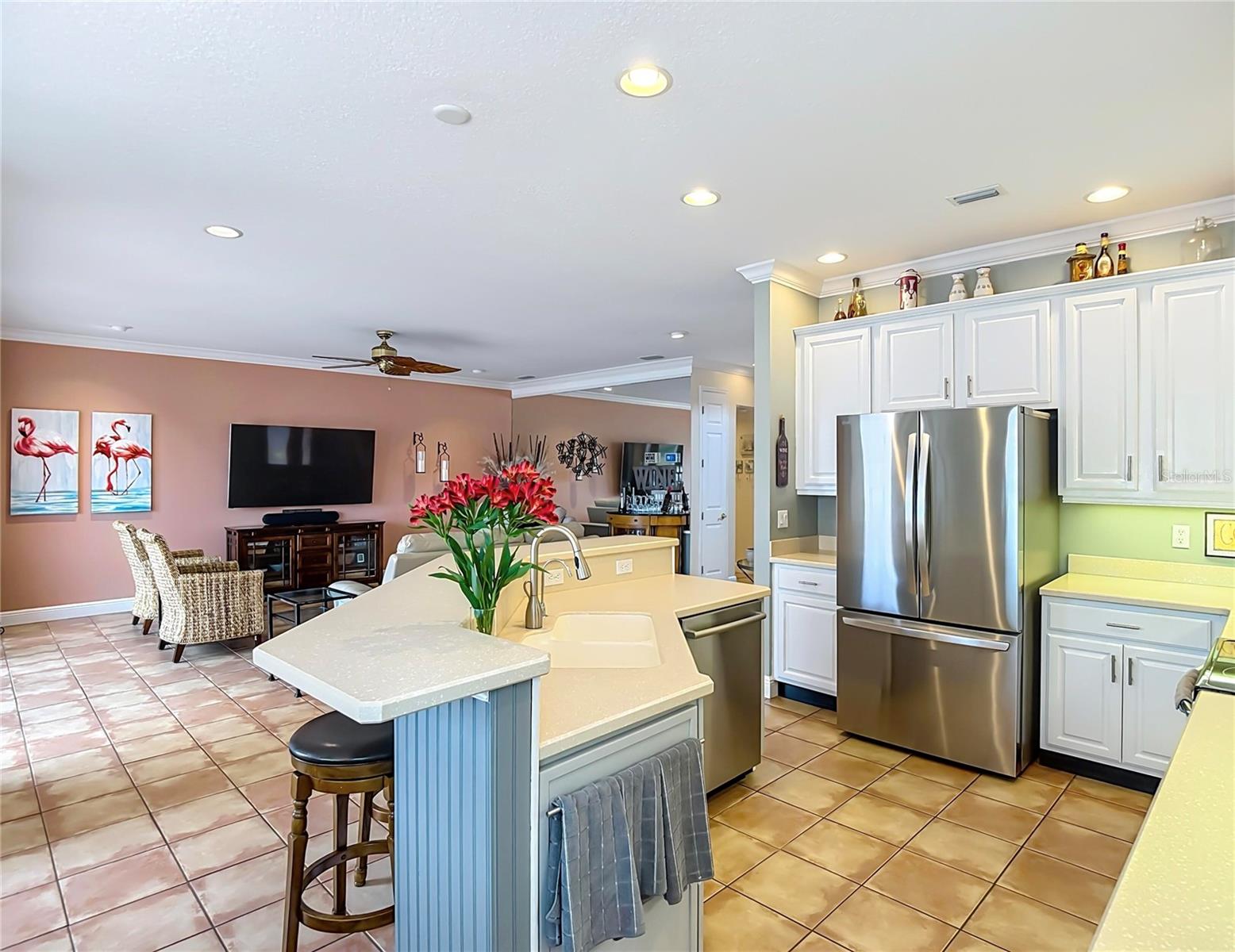 Image 10 of 37 For 6828 Sombras Way