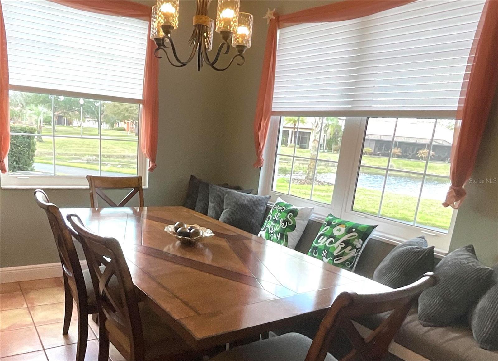 Image 12 of 37 For 6828 Sombras Way