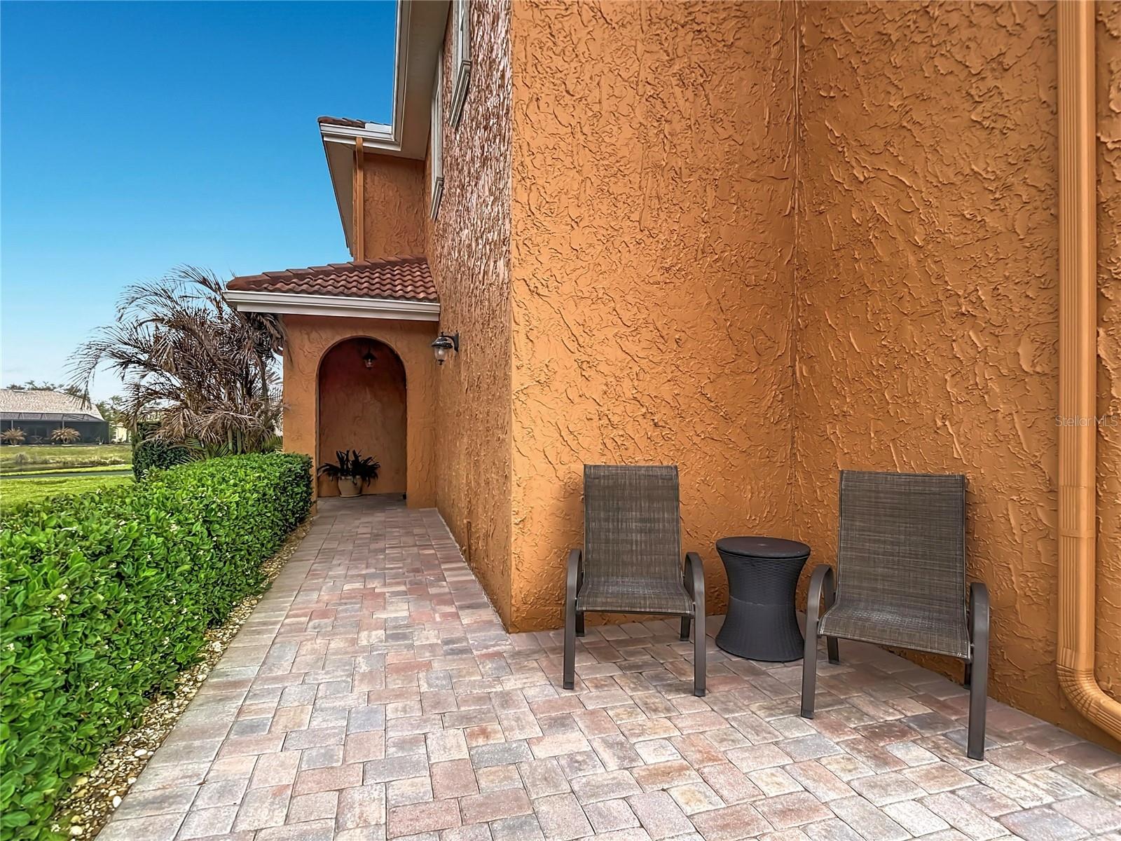 Image 4 of 37 For 6828 Sombras Way