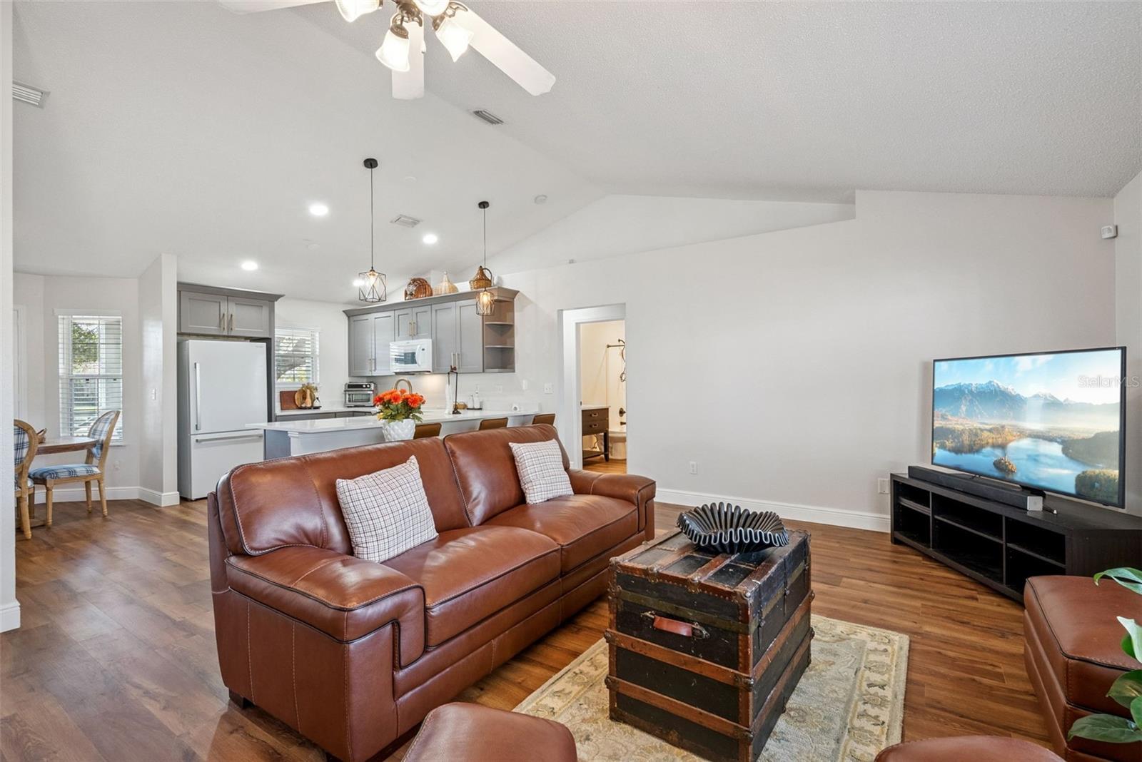 Image 10 of 48 For 2500 Courtland Boulevard