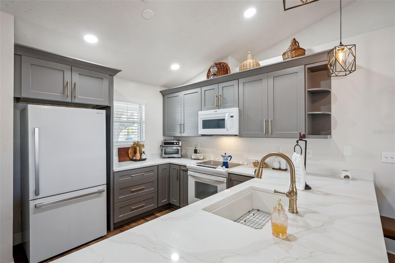 Image 18 of 48 For 2500 Courtland Boulevard