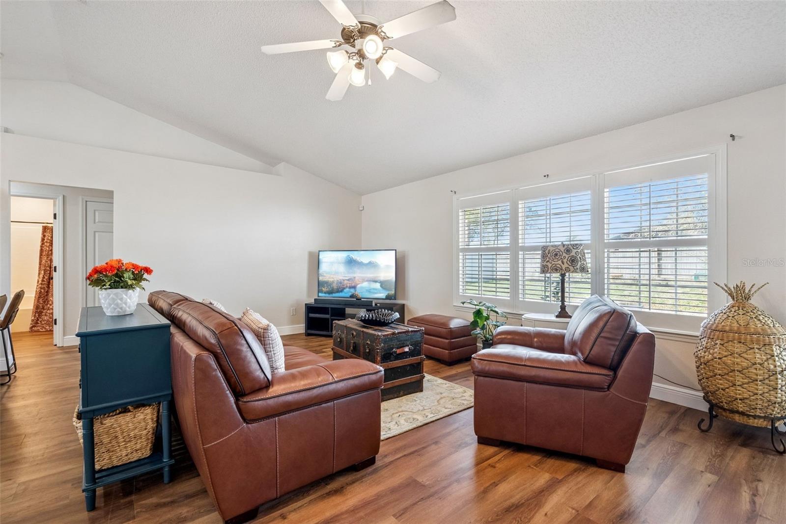 Image 8 of 48 For 2500 Courtland Boulevard