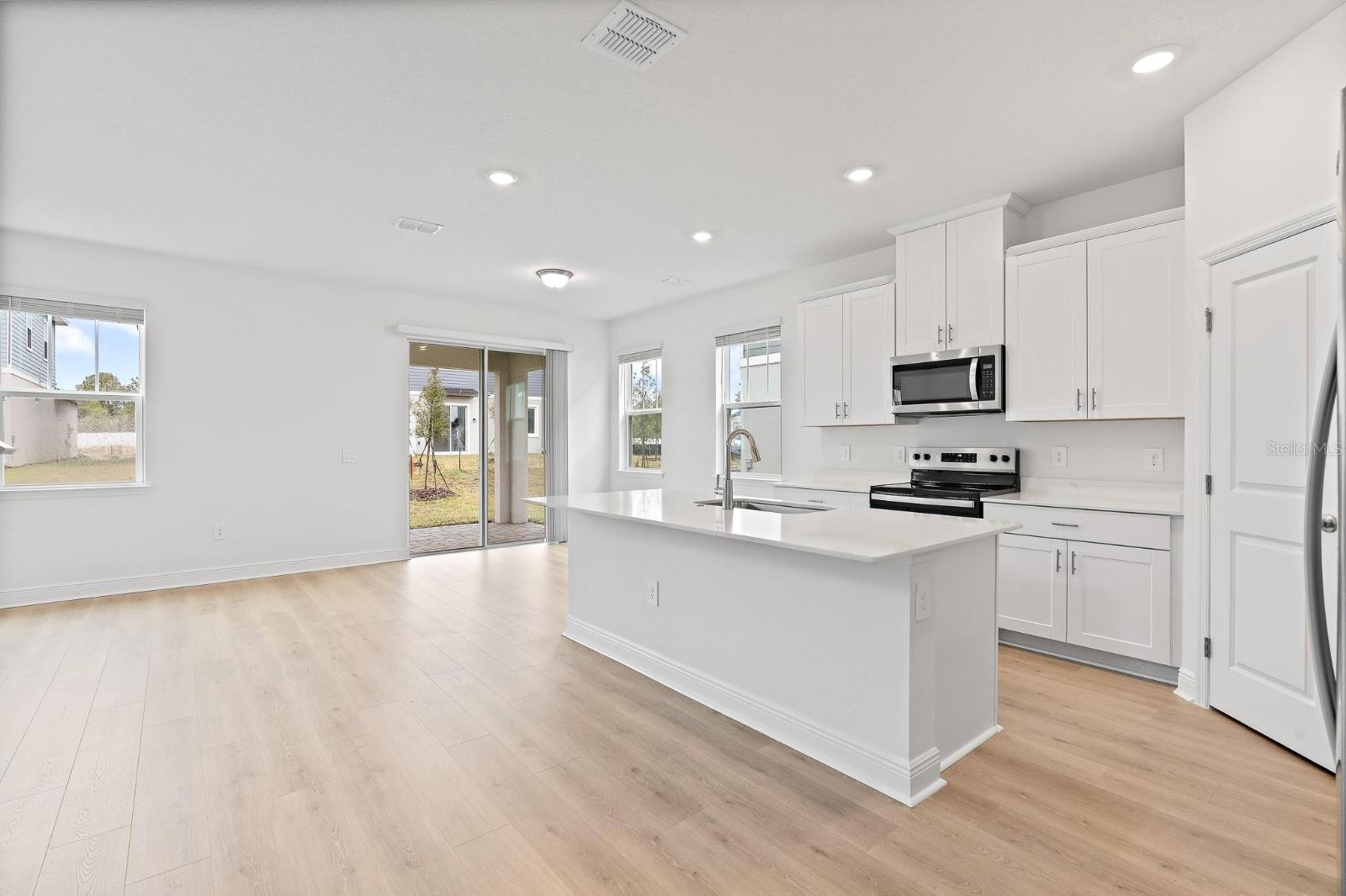 Image 6 of 40 For 2276 Hen Road