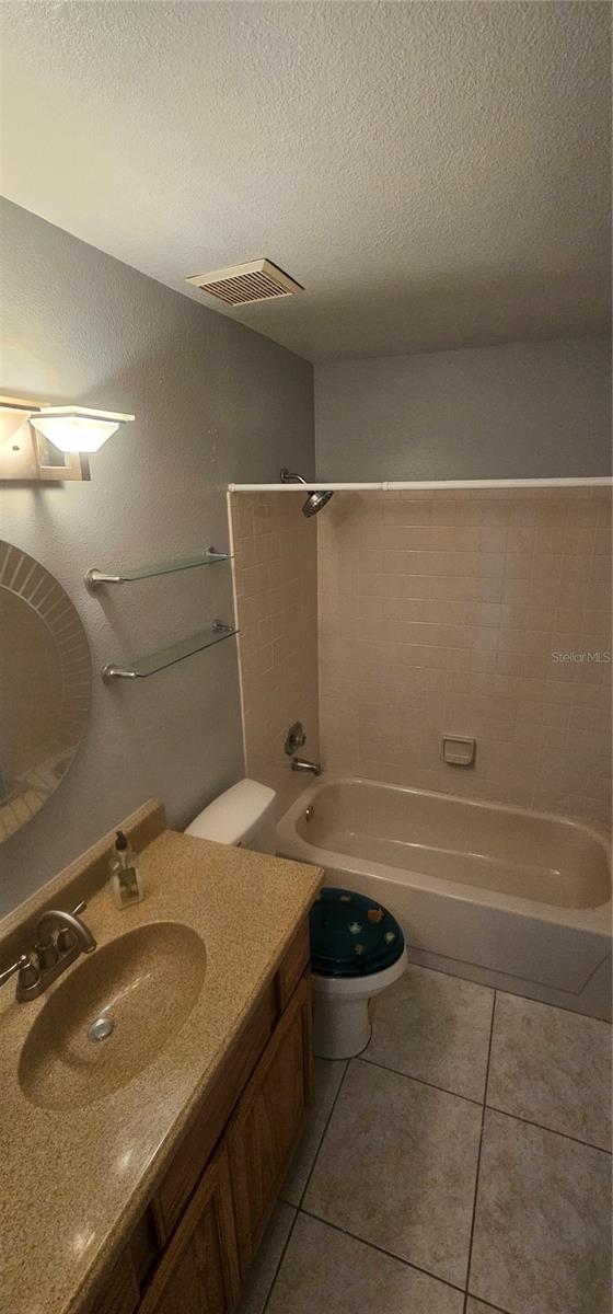 Image 35 of 46 For 4075 Shoreside Circle