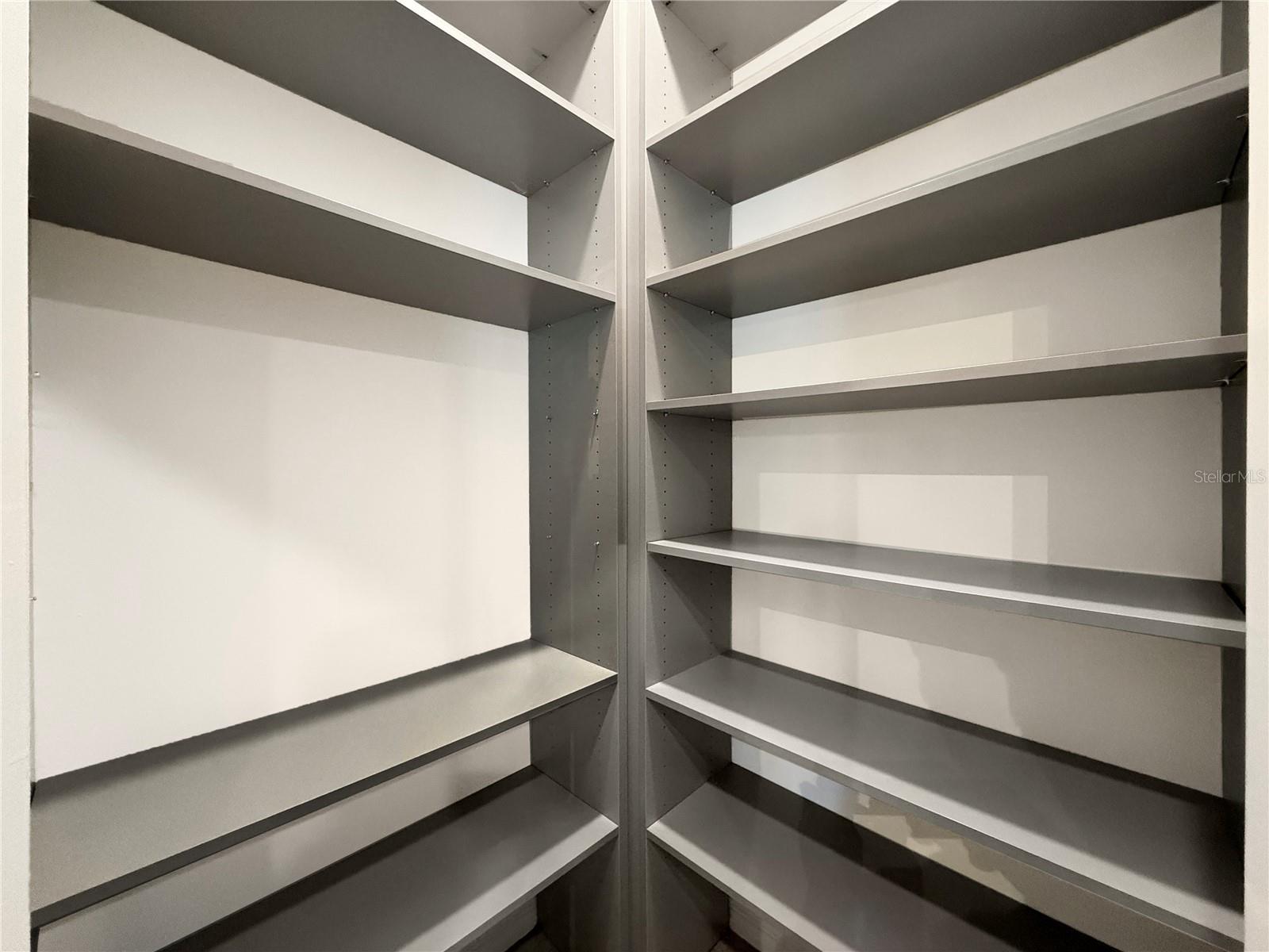 Image 27 of 48 For 10551 Park Meadowbrooke Drive