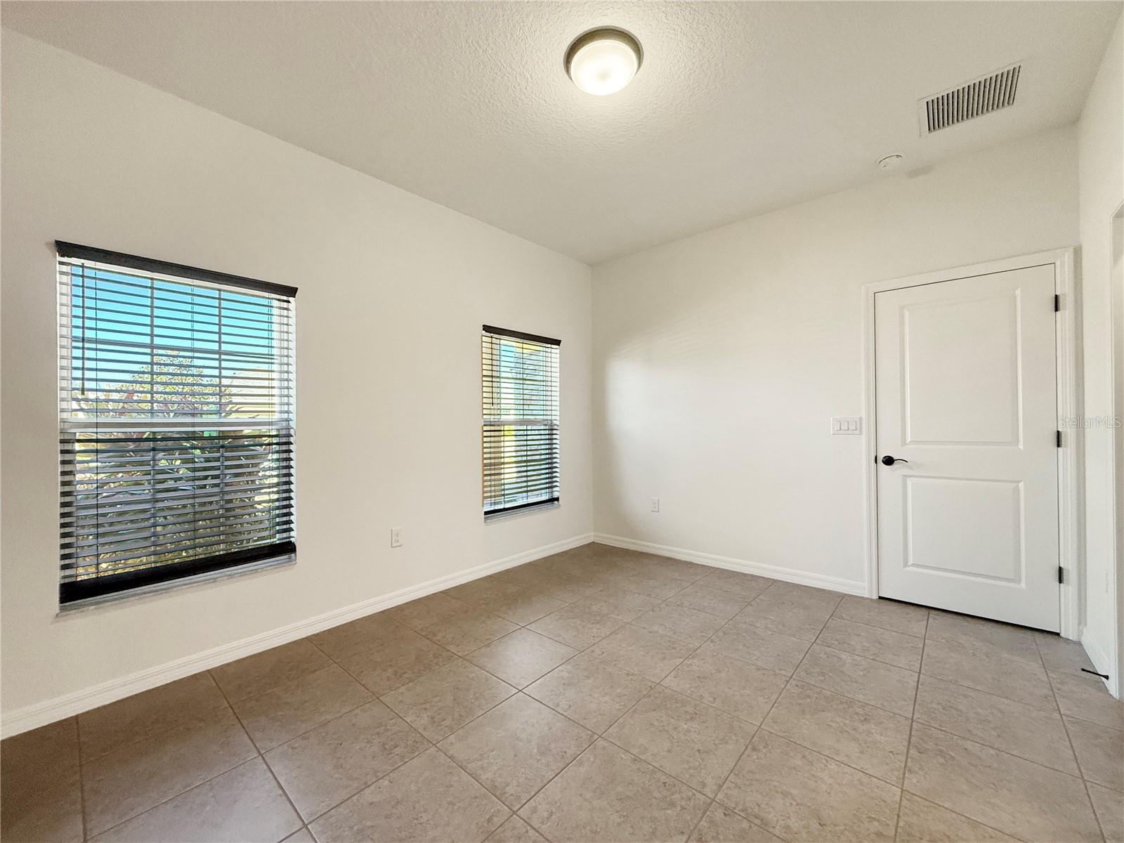 Image 35 of 48 For 10551 Park Meadowbrooke Drive