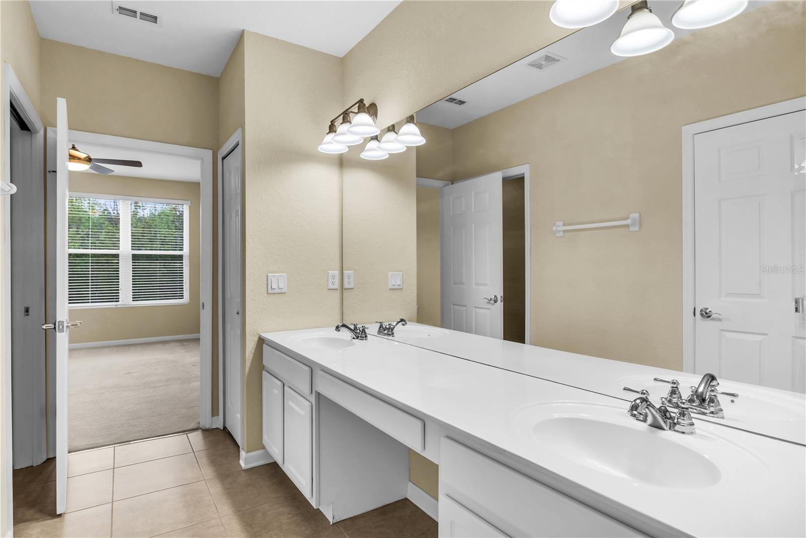 Image 13 of 47 For 1270 Grady Ln