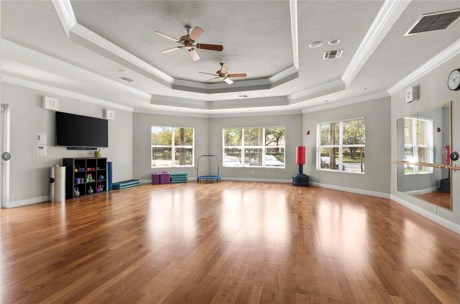 Image 42 of 47 For 1270 Grady Ln