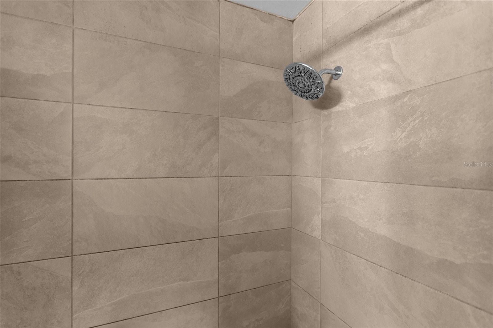 Image 15 of 27 For 1079 Lakewood Avenue