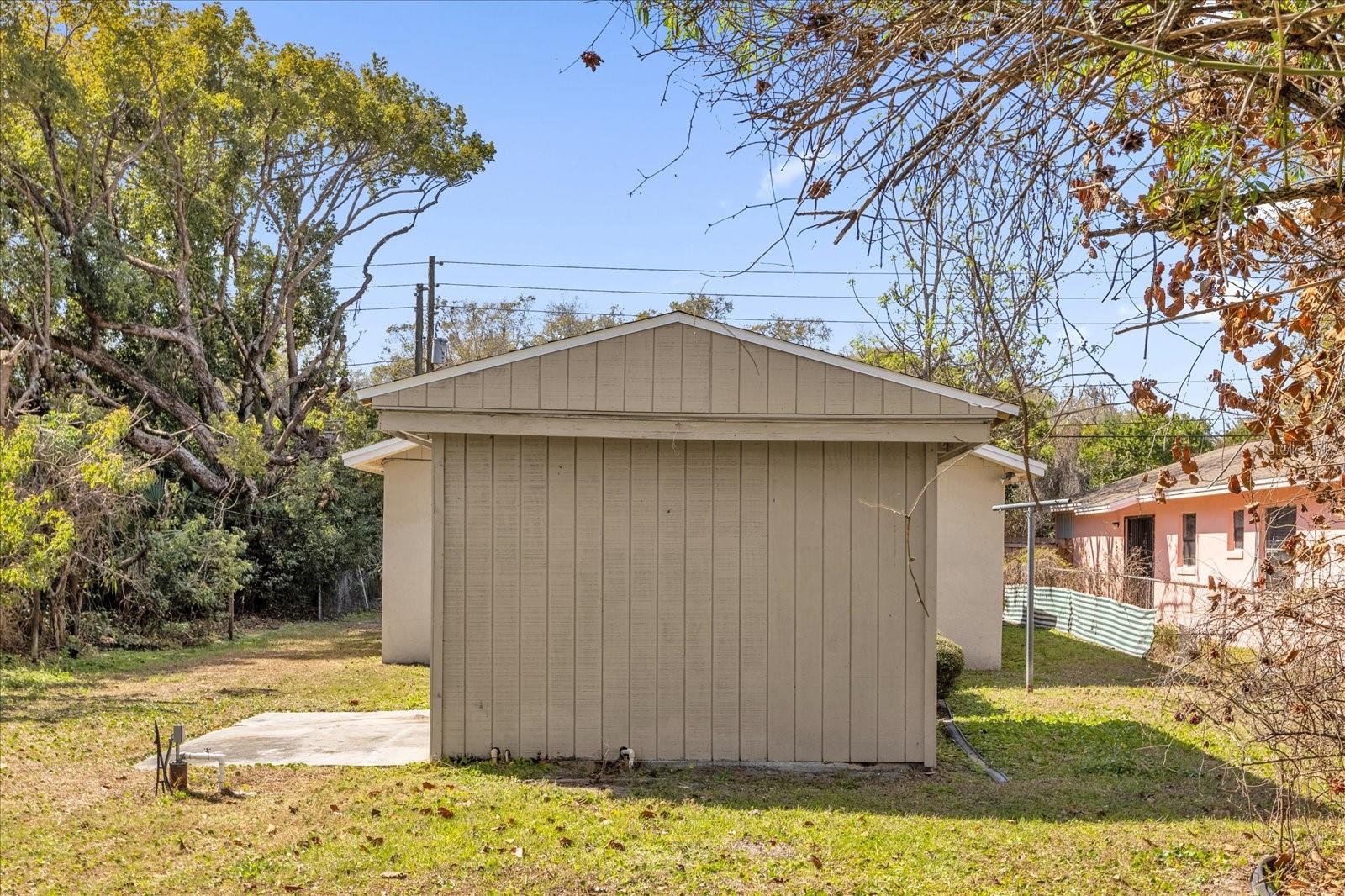 Image 3 of 27 For 1079 Lakewood Avenue