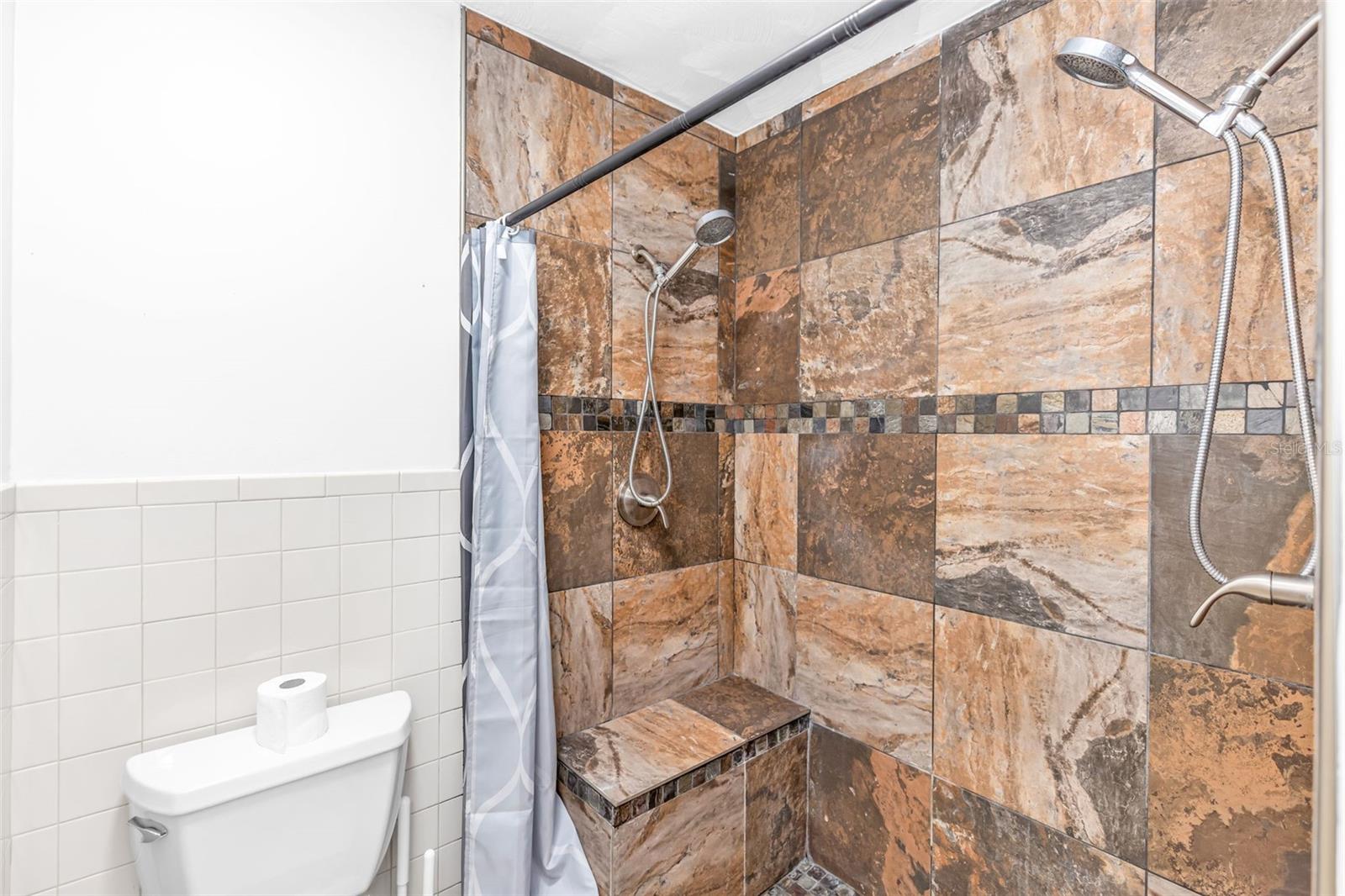 Image 7 of 26 For 3618 Joan Lane