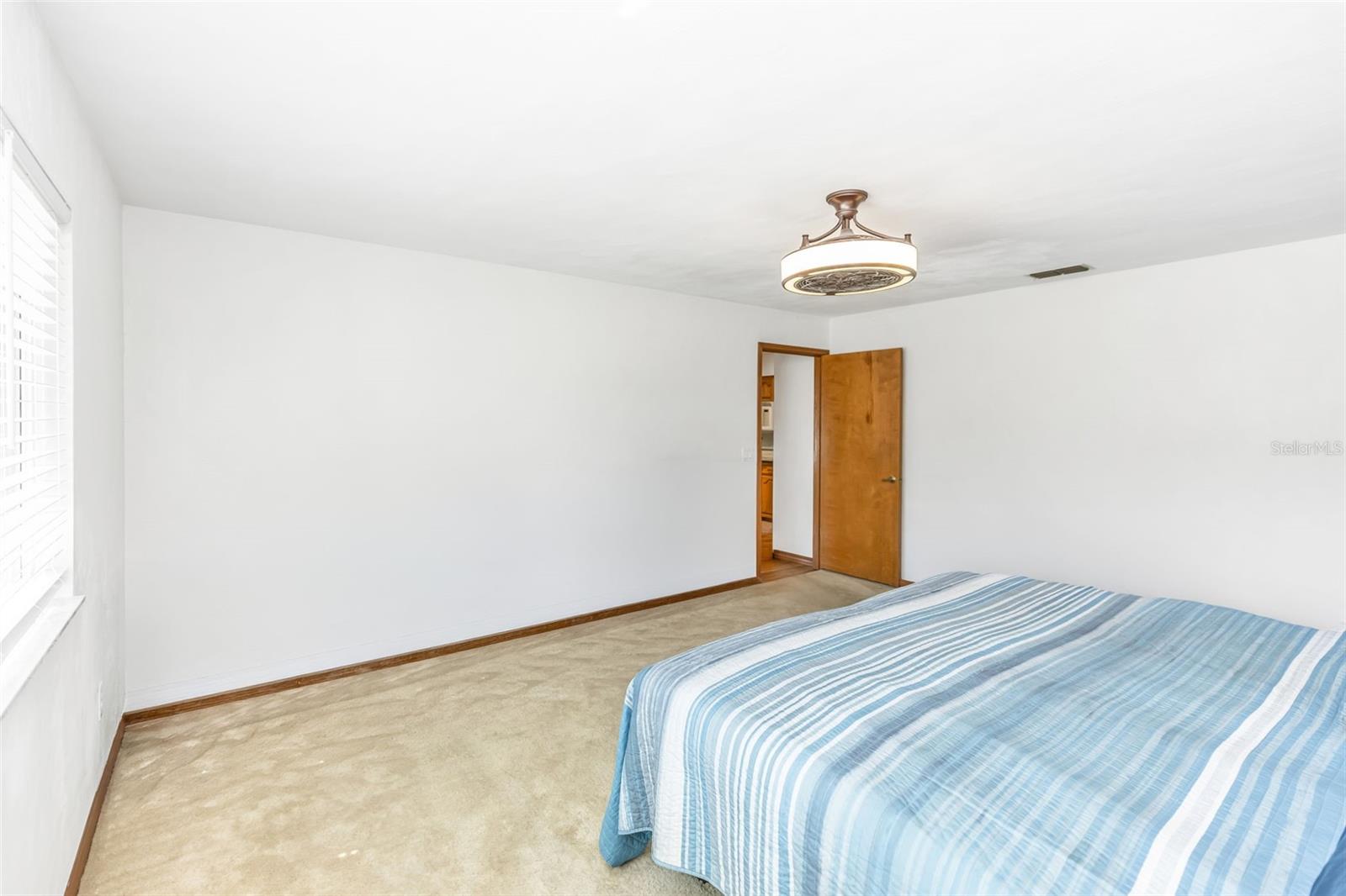 Image 8 of 26 For 3618 Joan Lane