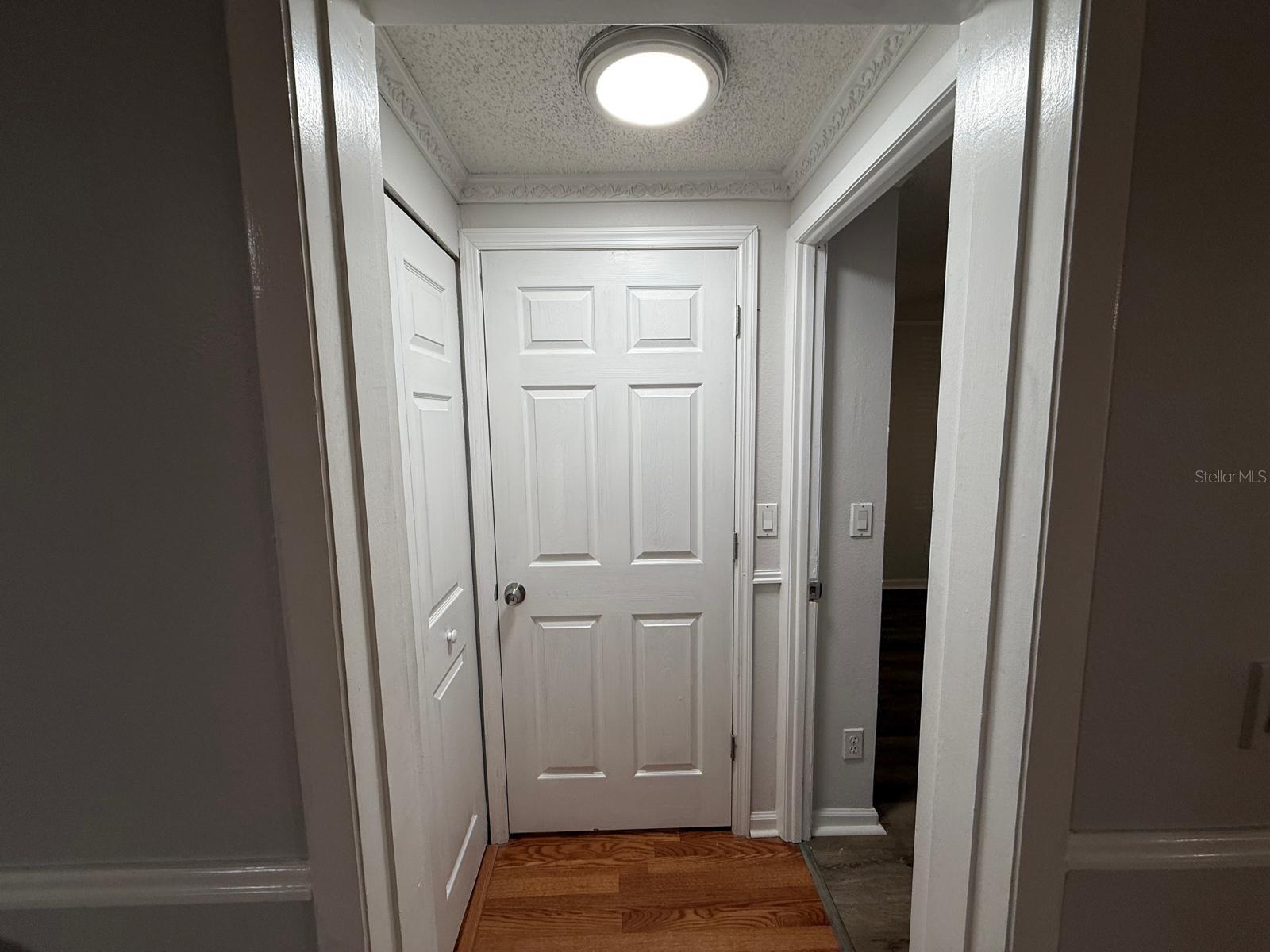 Image 17 of 20 For 4307 Michigan Street 4307