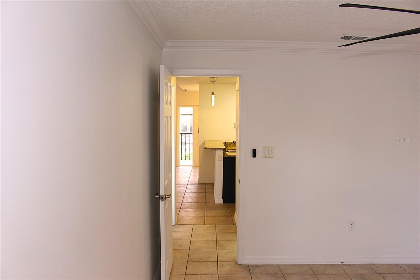 Image 15 of 25 For 4707 Chevy Place 131a2