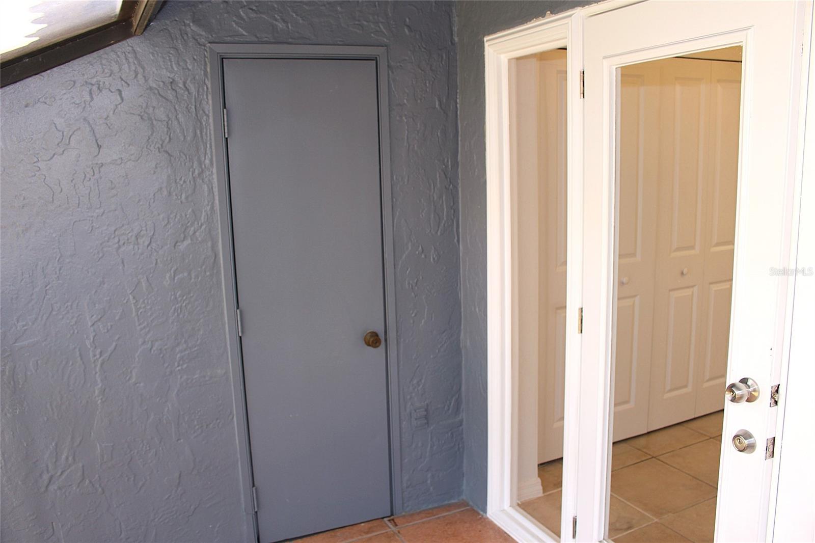 Image 20 of 25 For 4707 Chevy Place 131a2