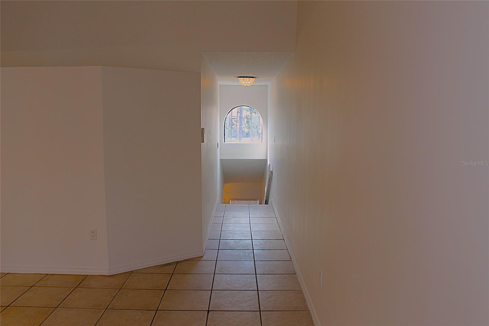 Image 6 of 25 For 4707 Chevy Place 131a2