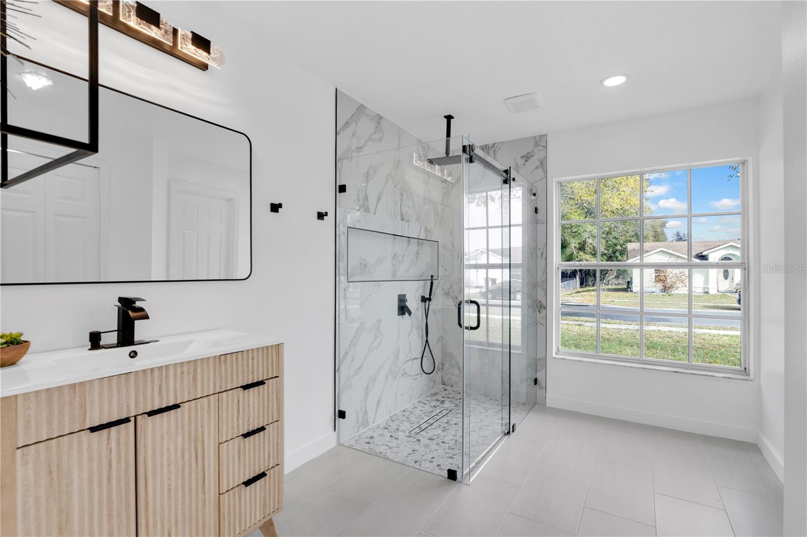 Image 20 of 38 For 1120 Dunbridge Street