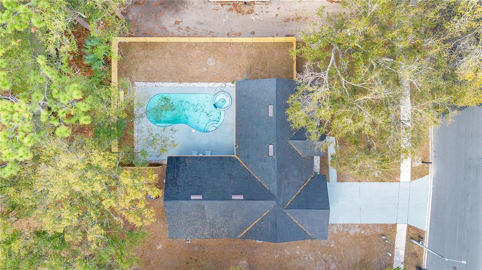 Image 34 of 38 For 1120 Dunbridge Street