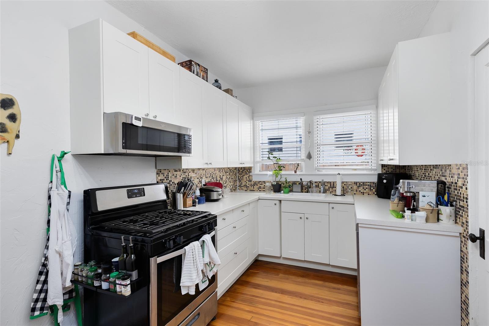 Image 9 of 31 For 1409 Amelia Street