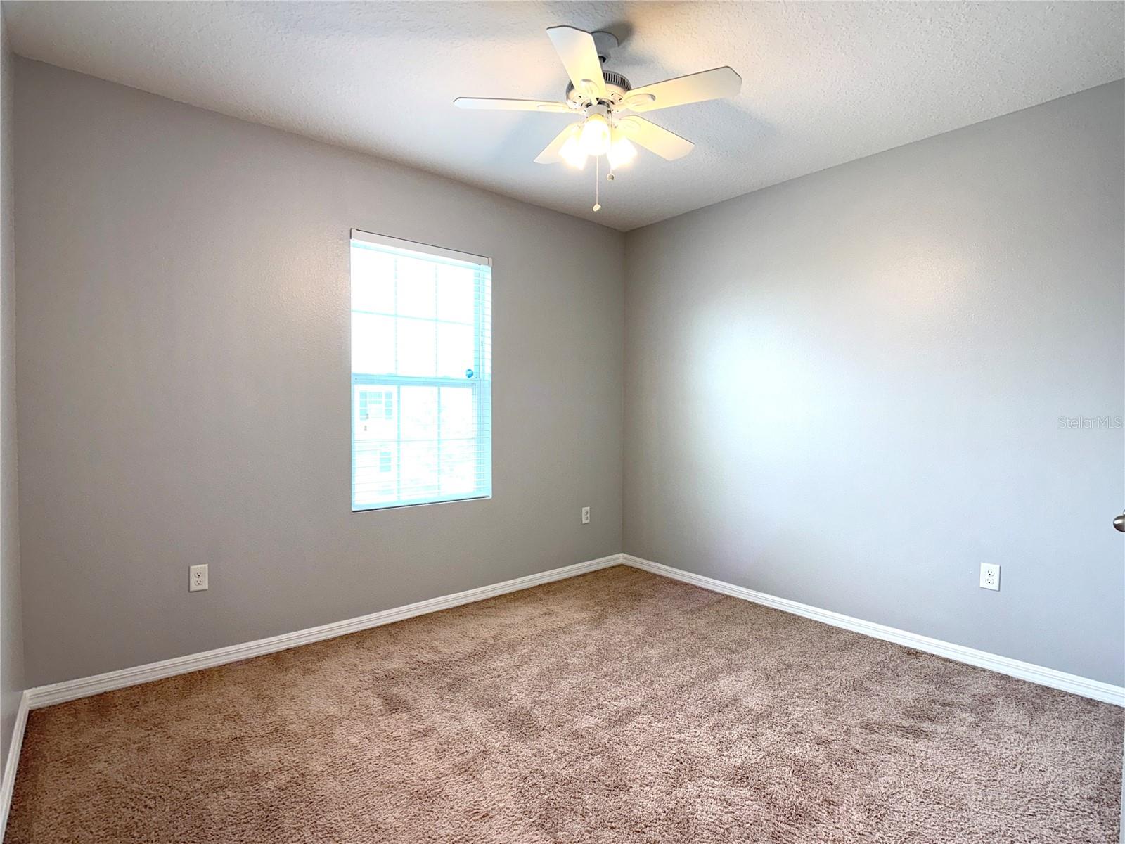 Image 21 of 35 For 447 Arbor Lakes Drive