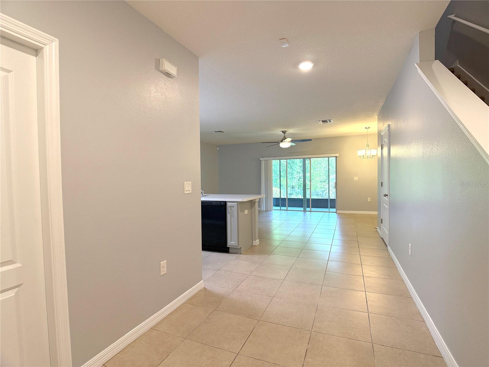 Image 7 of 35 For 447 Arbor Lakes Drive