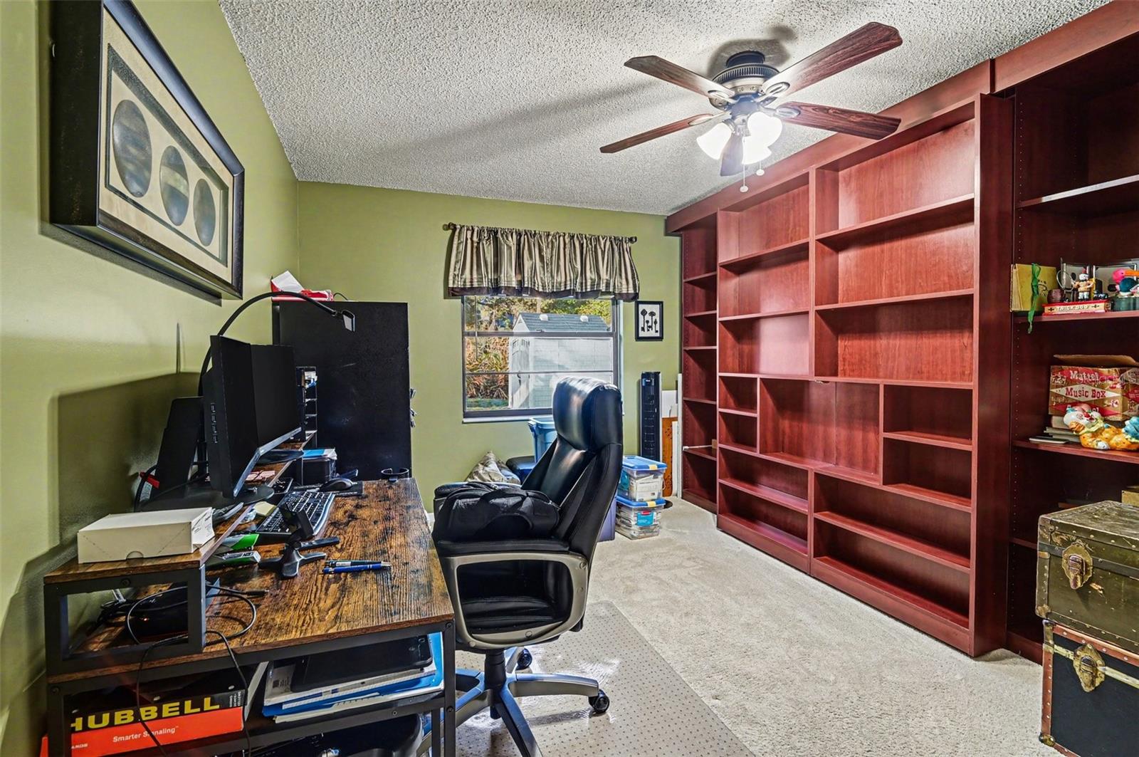 Image 17 of 29 For 4595 Saint Brides Court