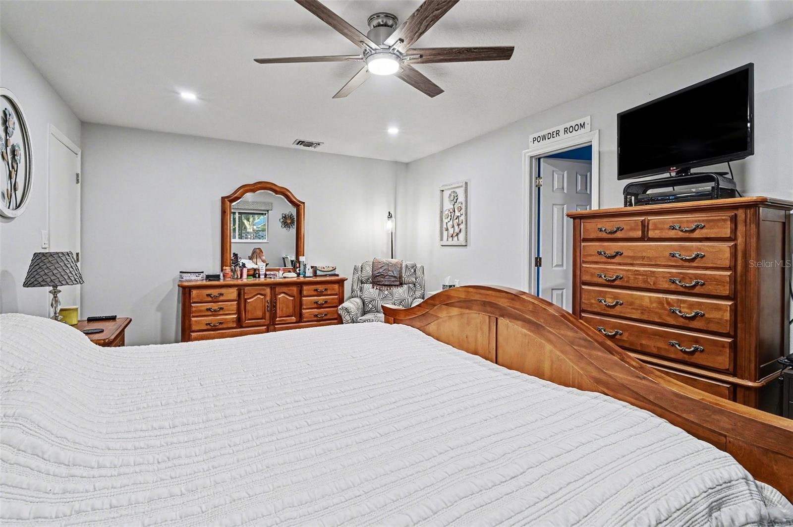 Image 7 of 29 For 4595 Saint Brides Court