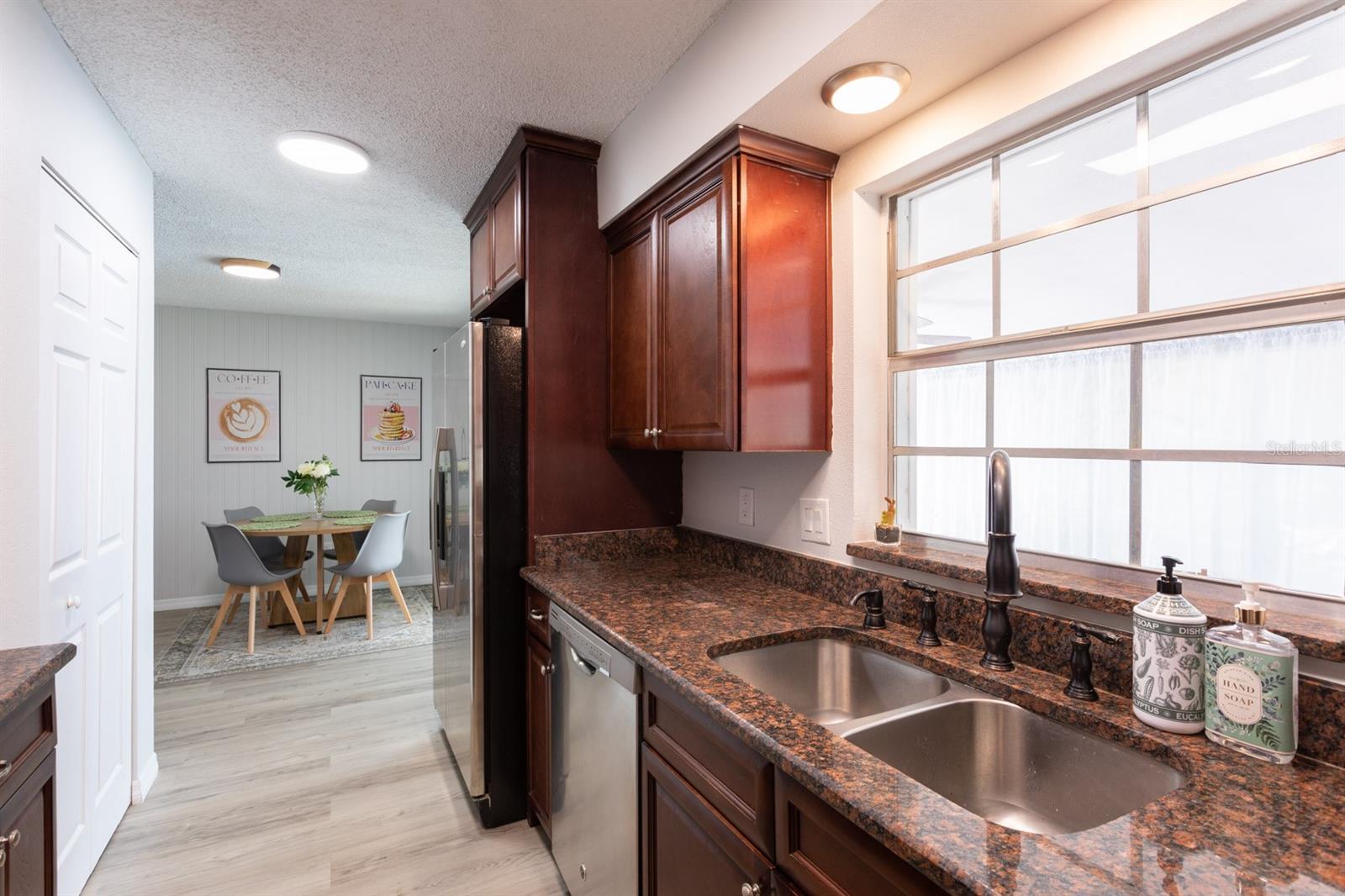 Image 12 of 42 For 1110 Fatio Road