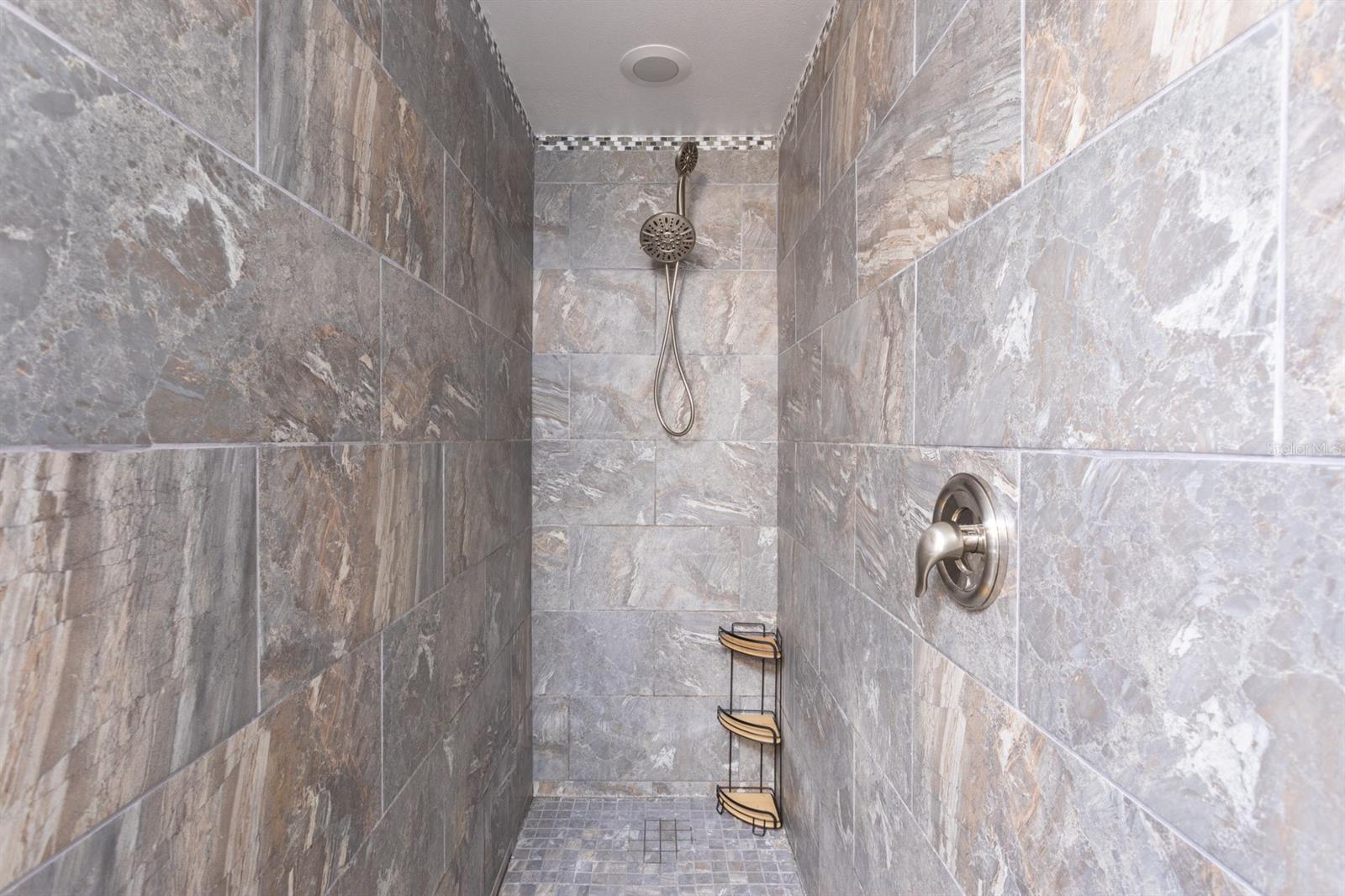 Image 21 of 42 For 1110 Fatio Road