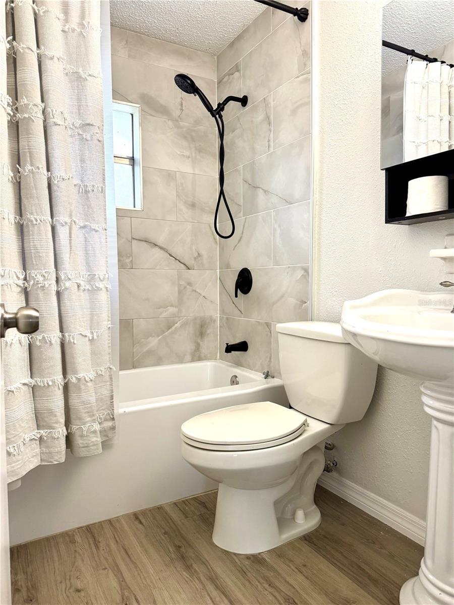 Image 25 of 42 For 1110 Fatio Road