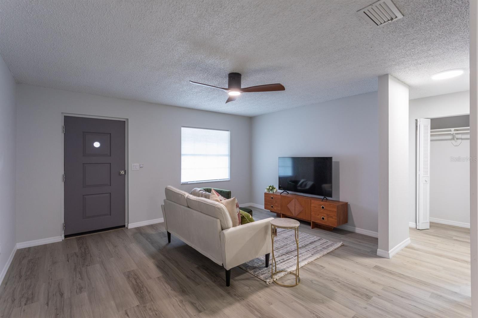 Image 6 of 42 For 1110 Fatio Road