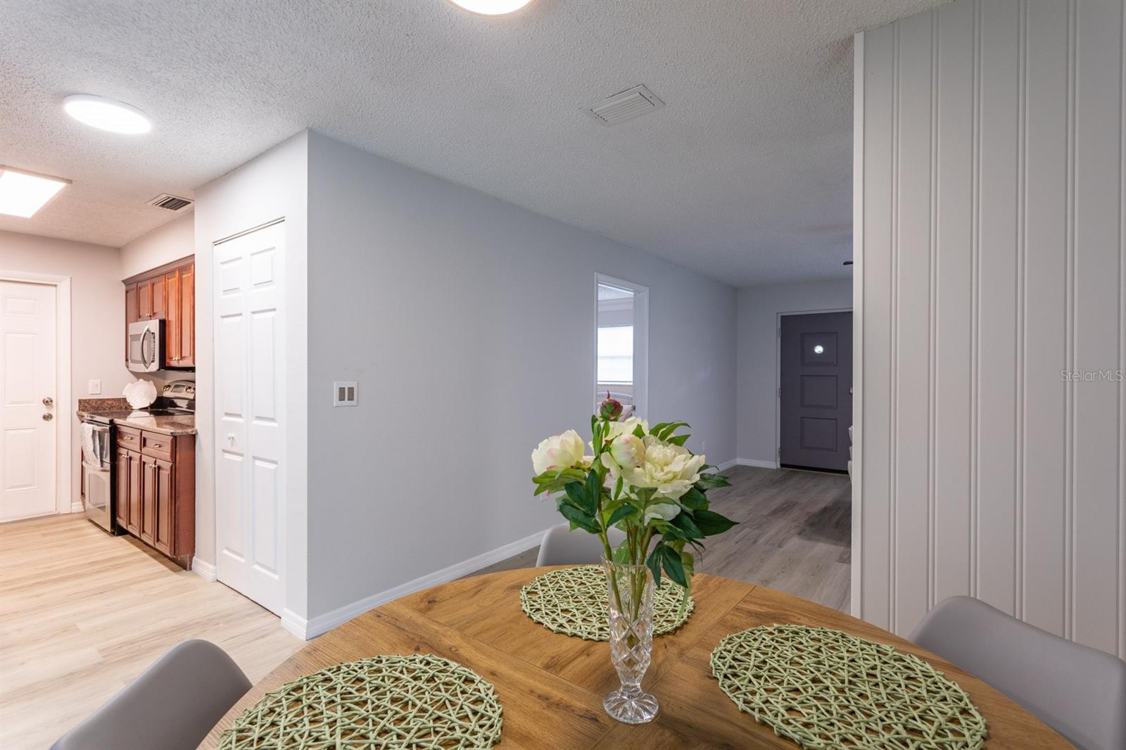 Image 8 of 42 For 1110 Fatio Road