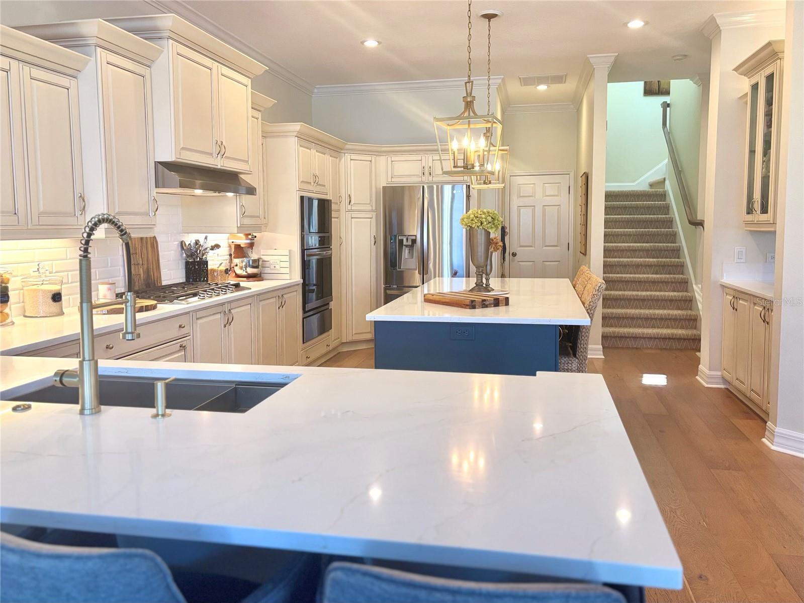 Image 16 of 40 For 615 Islebay Drive