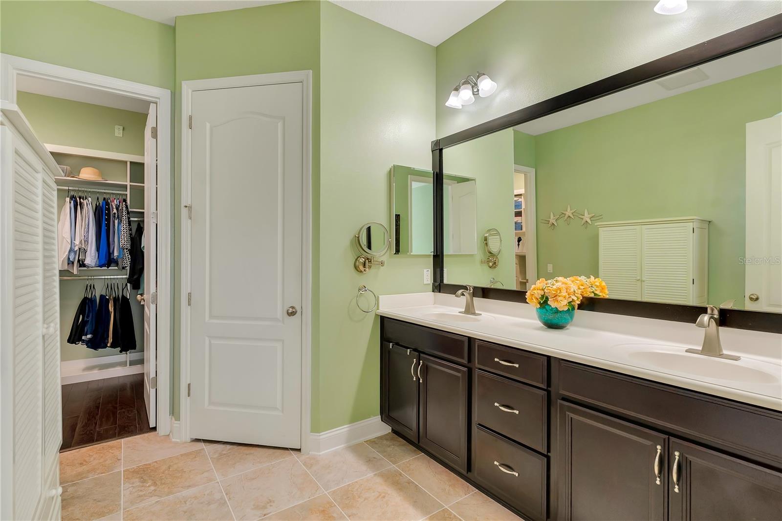 Image 24 of 53 For 14080 Agre Lane