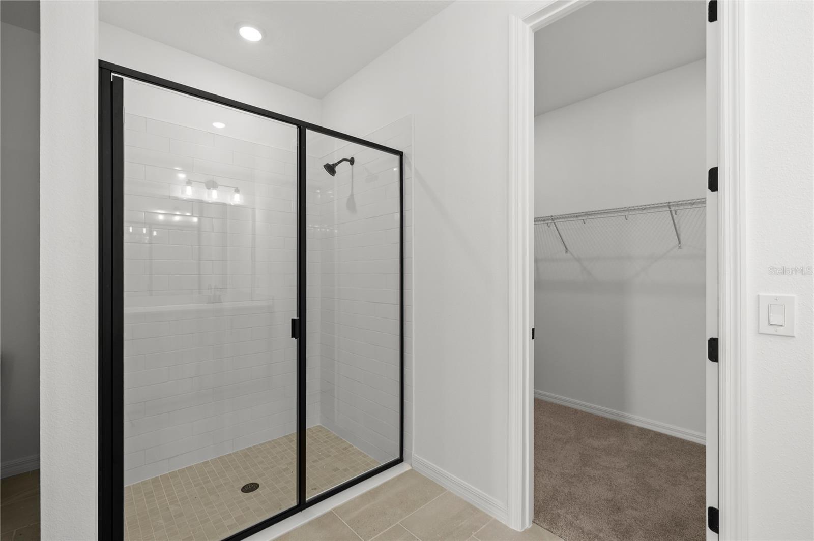 Image 32 of 48 For 2525 Broadwing Street