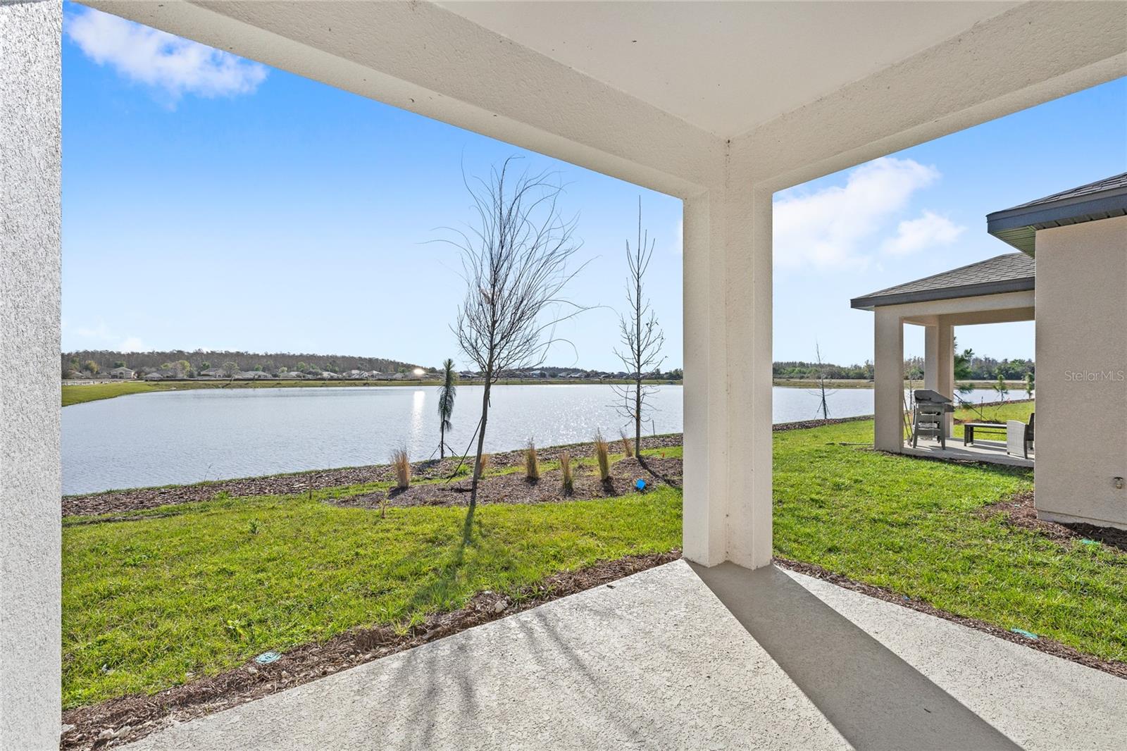 Image 4 of 48 For 2525 Broadwing Street