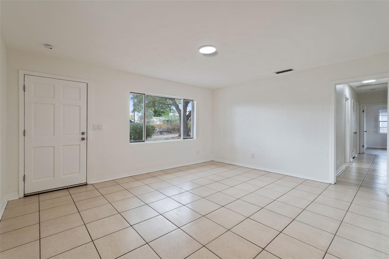 Image 33 of 52 For 1522 Hanson Avenue